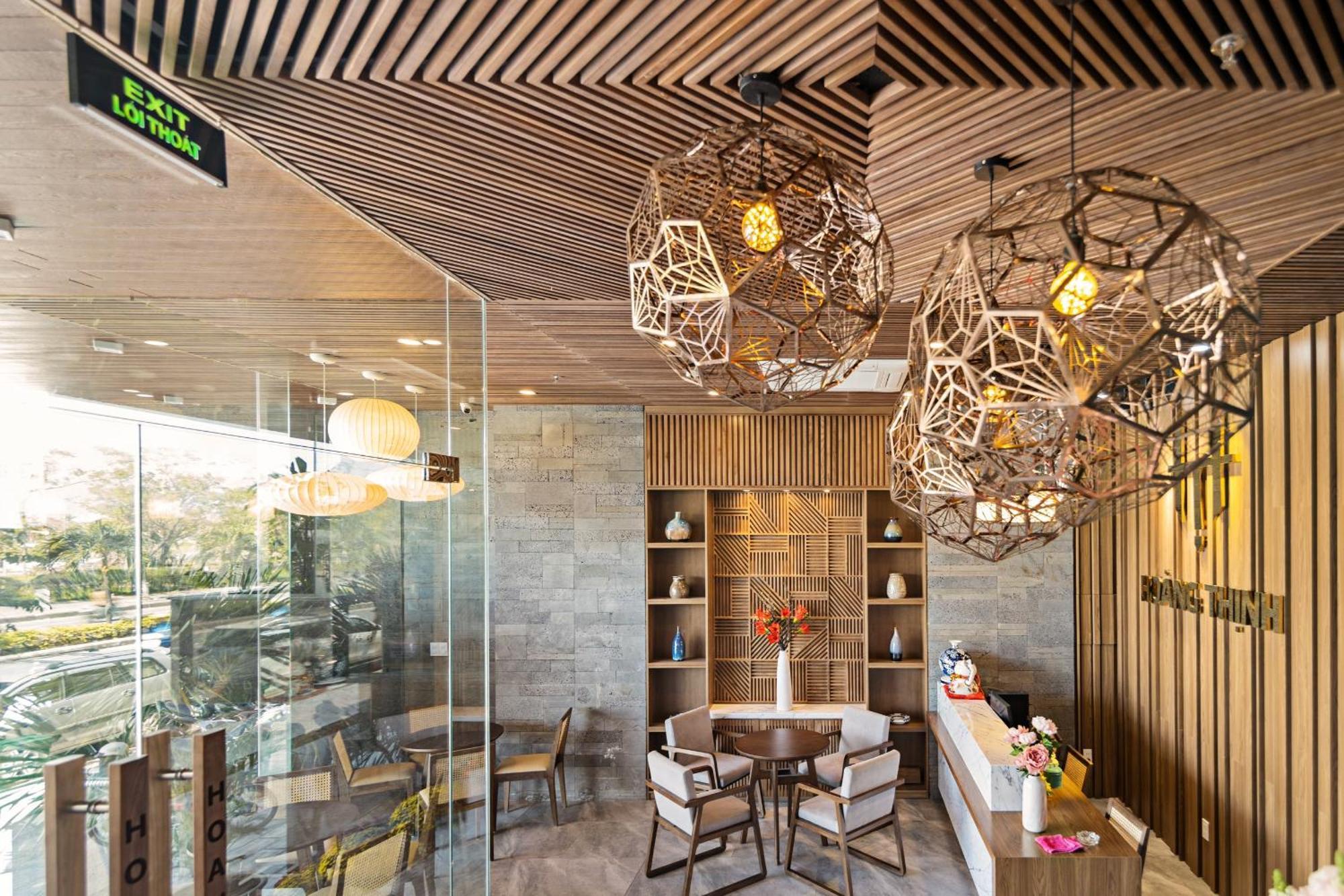 Hoang Thinh & Hotel