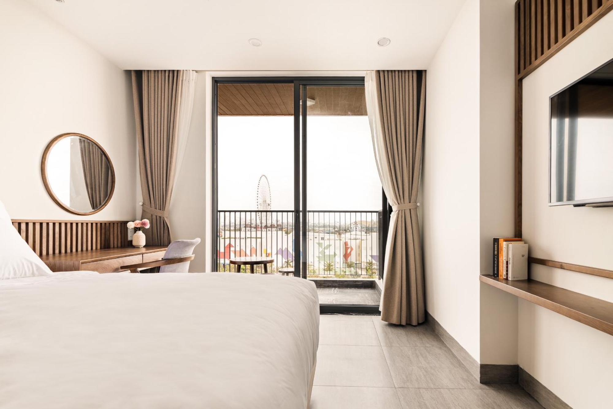 Hoang Thinh & Da Nang